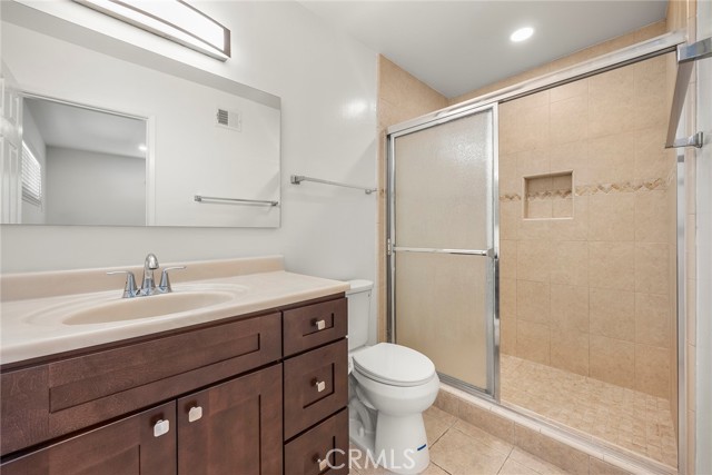 Detail Gallery Image 17 of 27 For 1431 Mauna Loa Rd, Tustin,  CA 92780 - 5 Beds | 3 Baths