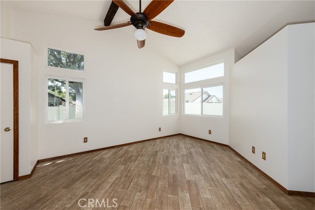 655 Shasta Way, Beaumont CA: https://media.crmls.org/medias/60bcb72e-abae-409f-b626-e7f7853a7d61.jpg