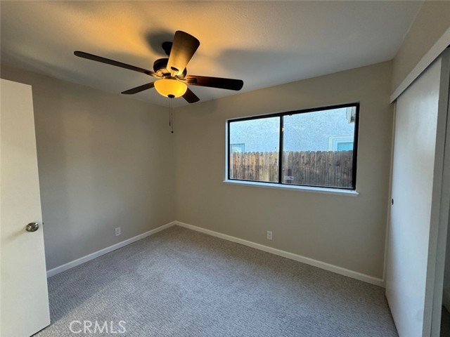 15012 Chuparosa, Victorville CA: https://media.crmls.org/medias/60bd3e32-2a75-4619-827f-e910d32a56f9.jpg