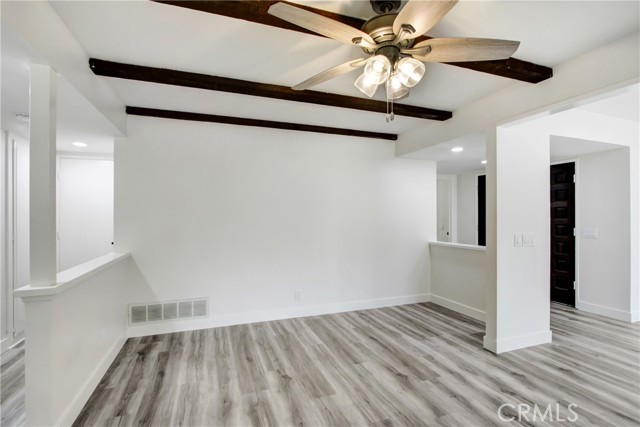 Detail Gallery Image 4 of 15 For 1745 N Holbrook St, Anaheim,  CA 92807 - 3 Beds | 2 Baths