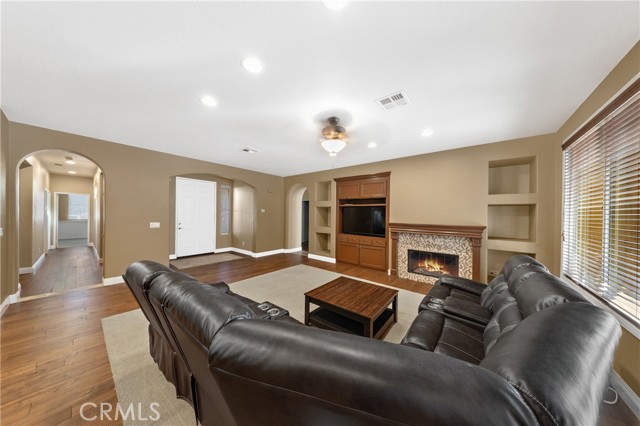Detail Gallery Image 7 of 62 For 29351 Castaway Ct, Menifee,  CA 92585 - 3 Beds | 2/1 Baths