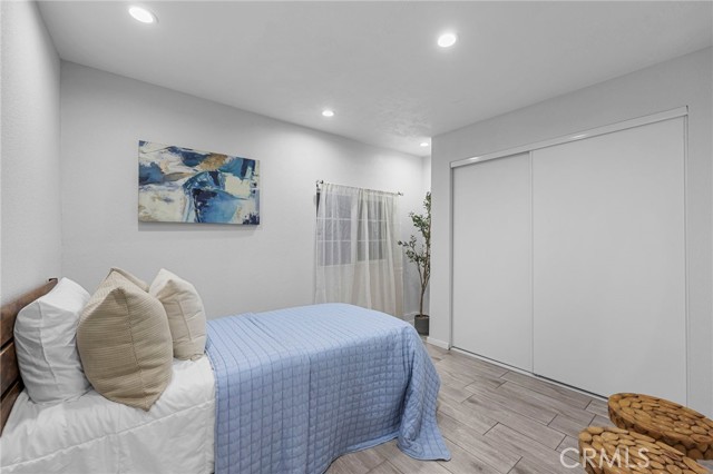 829 Foxworth photo 26