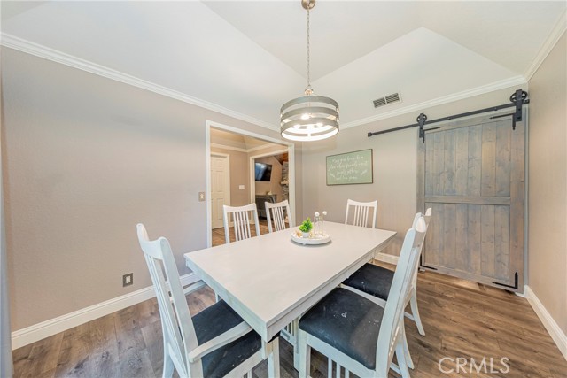 Detail Gallery Image 11 of 75 For 779 E Cole Ave, Fresno,  CA 93720 - 4 Beds | 2/1 Baths