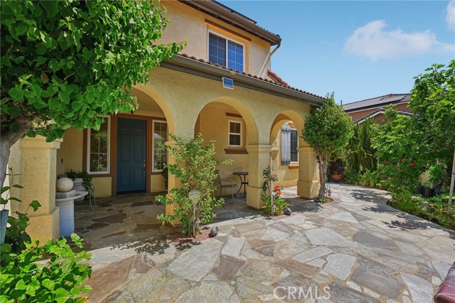 13856 Casablanca Court, Eastvale CA: https://media.crmls.org/medias/60bf60d1-d556-4312-8c1f-030b95c461b4.jpg