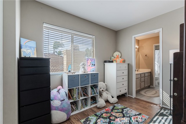 45077 Corte Bravo, Temecula CA: https://media.crmls.org/medias/60bfee85-5240-4b7a-86d4-869adfd040b5.jpg