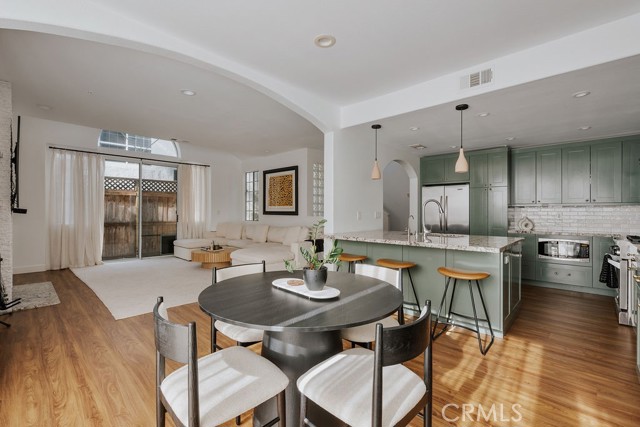 Detail Gallery Image 12 of 30 For 2682 Pala Mesa Ct, Costa Mesa,  CA 92627 - 3 Beds | 2/1 Baths