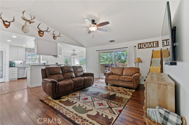 Detail Gallery Image 3 of 51 For 19517 Stringtown Pl, Cottonwood,  CA 96022 - 3 Beds | 2 Baths