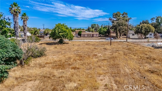 27301 Helene Way, Menifee CA: https://media.crmls.org/medias/60c25787-f4bb-43b6-a8c6-ad6340f357f6.jpg