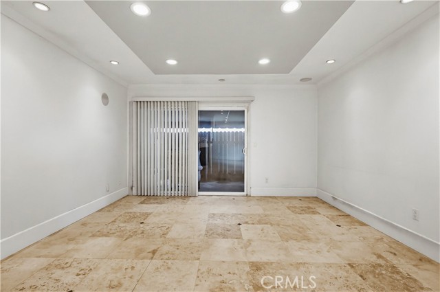 Image 4 of 50 For 5556 Temple City