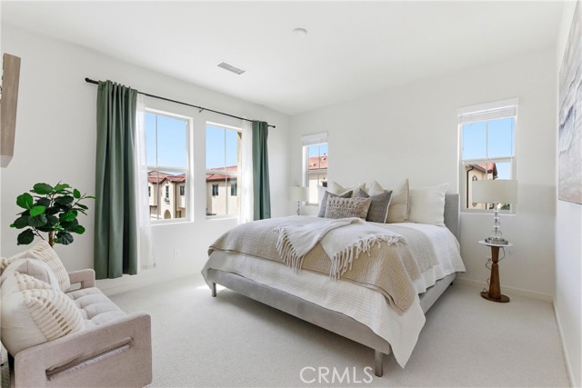 Detail Gallery Image 15 of 33 For 600 Shadowbrook, Lake Forest,  CA 92610 - 4 Beds | 3/1 Baths