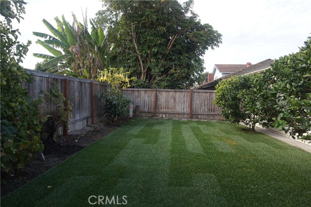Detail Gallery Image 30 of 32 For 19602 Roderick Ln, Huntington Beach,  CA 92646 - 4 Beds | 2 Baths
