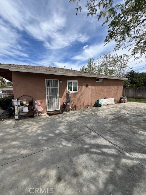 Detail Gallery Image 4 of 28 For 2508 Taylor, San Bernardino,  CA 92404 - 2 Beds | 1 Baths