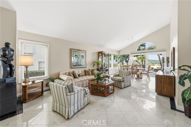 Detail Gallery Image 16 of 61 For 27 Mirador, Irvine,  CA 92612 - 3 Beds | 2/1 Baths