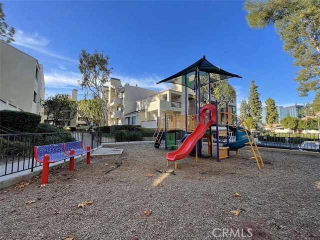 Detail Gallery Image 24 of 24 For 5515 Canoga Ave #231,  Woodland Hills,  CA 91367 - 1 Beds | 1 Baths