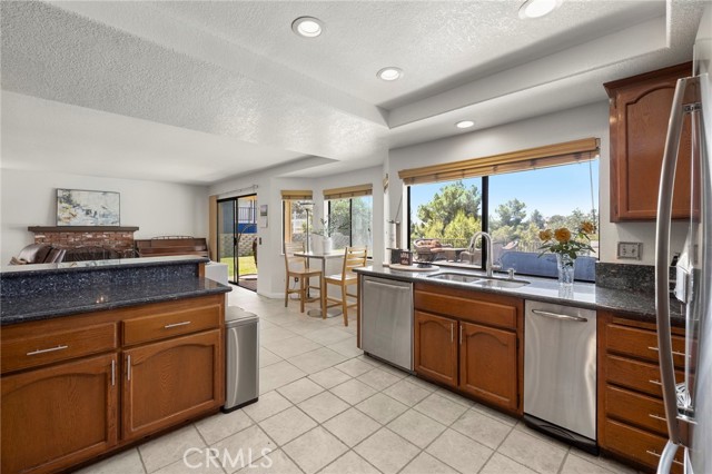 22074 Cedardale Drive, Diamond Bar CA: https://media.crmls.org/medias/60c570c8-589e-4425-b659-53726883ce6c.jpg
