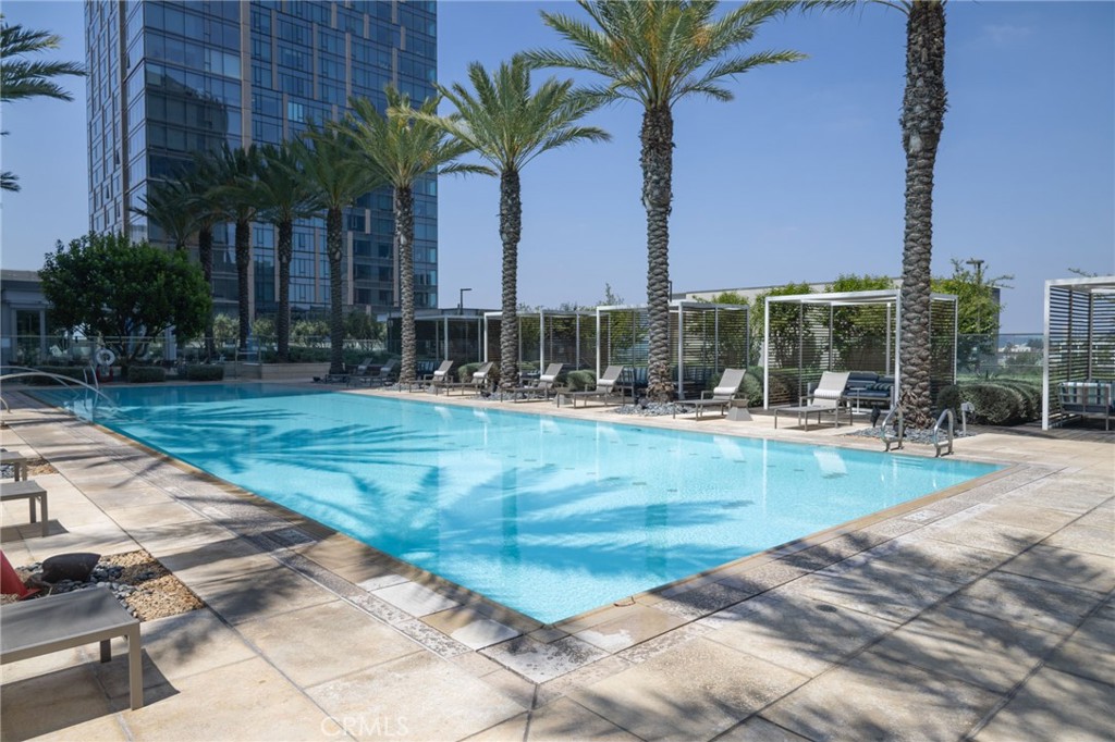877 Francisco Street #1105