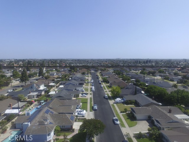 12792 Longden Street, Garden Grove CA: https://media.crmls.org/medias/60c5ea34-8a45-4df2-8343-b1fd4479992b.jpg