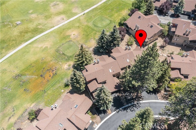 Detail Gallery Image 3 of 27 For 43093 Goldmine Woods, Big Bear Lake,  CA 92315 - 2 Beds | 2/1 Baths