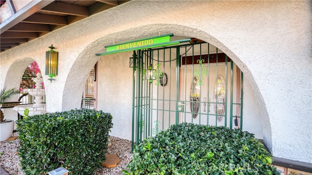 Detail Gallery Image 4 of 36 For 2117 Capuchin Way, Claremont,  CA 91711 - 4 Beds | 2 Baths