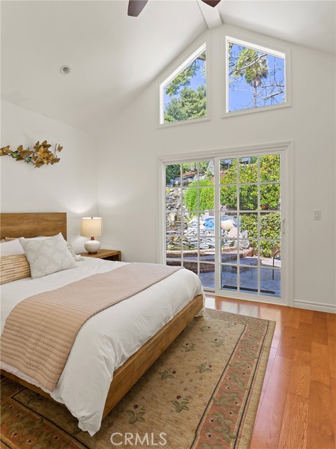 Detail Gallery Image 35 of 72 For 1012 N Sunset Canyon Dr, Burbank,  CA 91504 - 3 Beds | 2 Baths