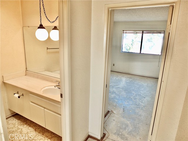 Detail Gallery Image 23 of 42 For 2503 E 21st St #207,  Signal Hill,  CA 90755 - 2 Beds | 2 Baths