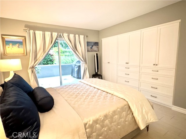 240 The Village, Redondo Beach CA: https://media.crmls.org/medias/60c87b55-29f1-4bb0-9d39-1cb444e647c6.jpg