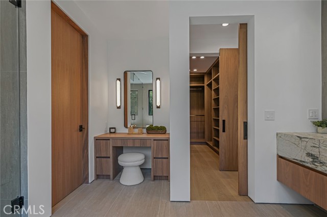 4219 Costello Avenue, Sherman Oaks CA: https://media.crmls.org/medias/60c945e2-519d-4446-b4b5-f3910a15145b.jpg