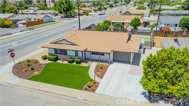 Detail Gallery Image 4 of 40 For 29460 Thornhill, Menifee,  CA 92586 - 2 Beds | 2 Baths