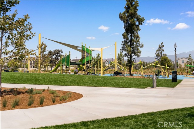270 Sora, Irvine CA: https://media.crmls.org/medias/60c9f2ba-02d0-4cd6-b8ba-6ac6b2c3db1c.jpg