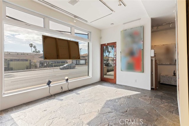 326 N Coast, Laguna Beach, California 92651, ,Commercial Lease,For Rent,326 N Coast,CROC25054578