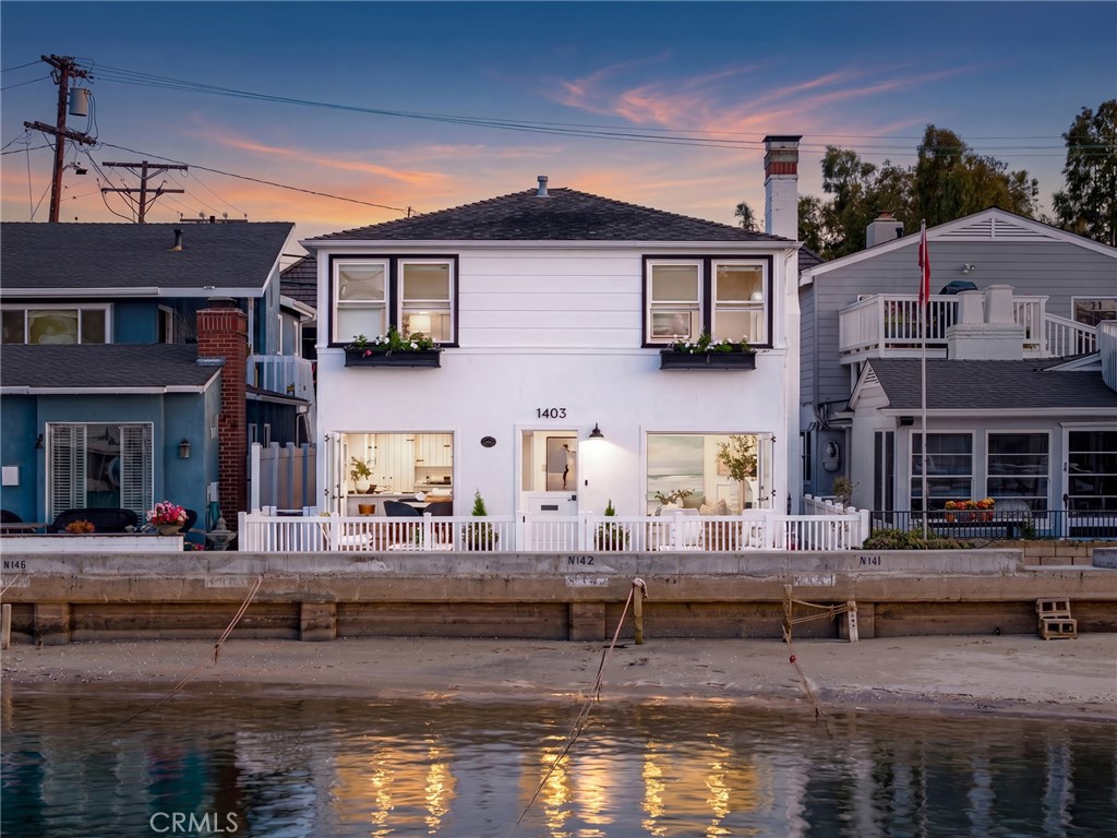 1403 N Bayfront