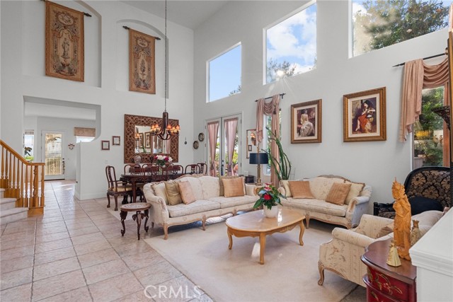 22440 Skylake Place, Saugus CA: https://media.crmls.org/medias/60caf73a-c8aa-4f03-a16b-1d029b7b6e95.jpg