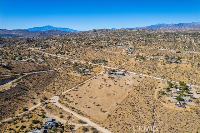 Detail Gallery Image 36 of 41 For 5277 Roberts Rd, Yucca Valley,  CA 92284 - 4 Beds | 2 Baths