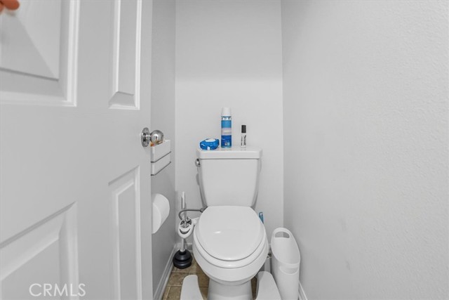 965 Acacia Lane, Montebello CA: https://media.crmls.org/medias/60cbaaf7-0c8a-4f1d-8eed-de7f287b8cbc.jpg