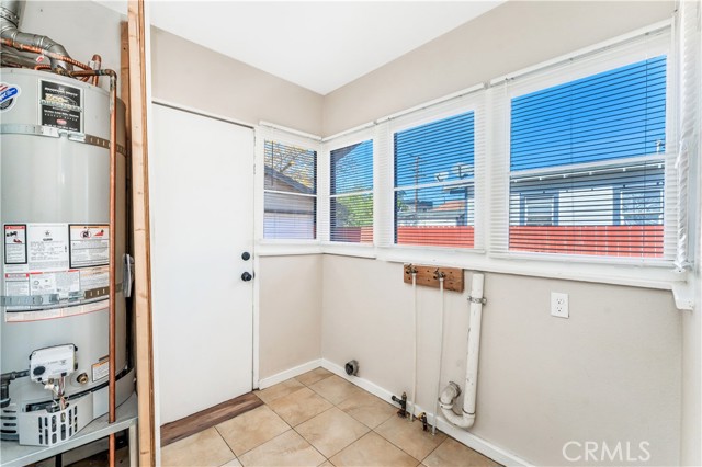 Detail Gallery Image 16 of 35 For 2064 N Pershing Ave, San Bernardino,  CA 92405 - 2 Beds | 1 Baths