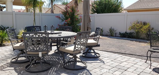 1513 Camino Hidalgo, Hemet CA: https://media.crmls.org/medias/60ccc21d-151e-40c8-87c0-3237d721a604.jpg