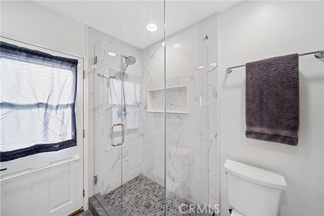 1469 Dara Street, Camarillo CA: https://media.crmls.org/medias/60ccf33b-0ad3-40ee-a172-a1c9d982b512.jpg