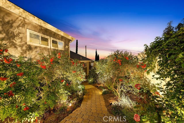 6951 Bellclaire photo 19