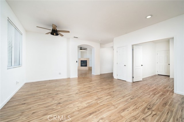 Detail Gallery Image 8 of 47 For 126 Schooner Ct, San Jacinto,  CA 92583 - 4 Beds | 2 Baths