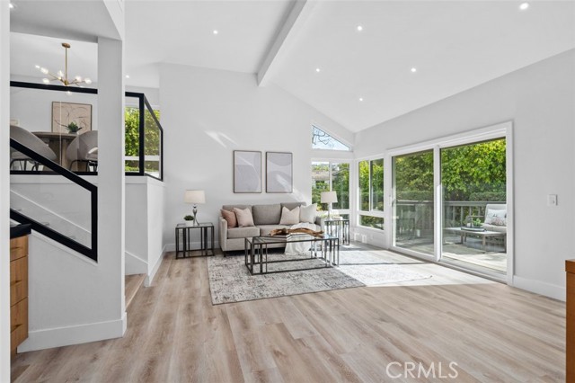 Detail Gallery Image 20 of 52 For 1 Rainbow Falls, Irvine,  CA 92603 - 4 Beds | 3 Baths