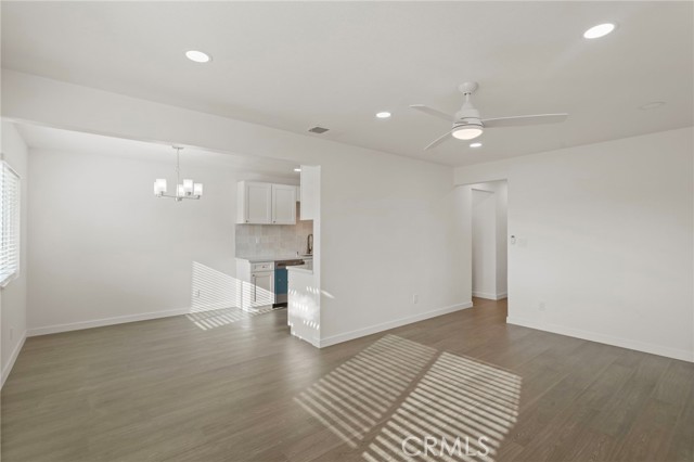 Detail Gallery Image 10 of 30 For 9219 Colorado Ave, Riverside,  CA 92503 - 3 Beds | 2 Baths