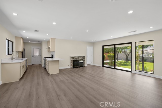 Detail Gallery Image 5 of 27 For 7341 Paso Robles Ave, Van Nuys,  CA 91406 - 3 Beds | 2 Baths