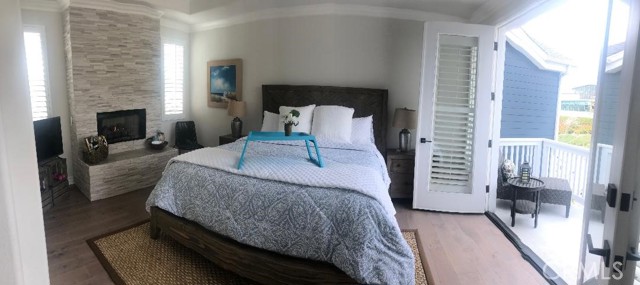 Detail Gallery Image 4 of 35 For 3401 5th Ave, Corona Del Mar,  CA 92625 - 3 Beds | 2/1 Baths