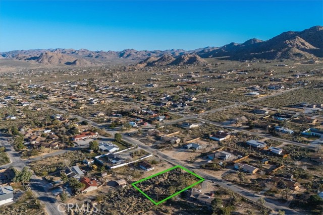 Detail Gallery Image 16 of 25 For 60432 Latham Trl, Joshua Tree,  CA 92252 - – Beds | – Baths