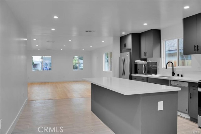 6513 San Miguel Street, Paramount CA: https://media.crmls.org/medias/60d11210-519b-4ad8-a843-5f3d5c864175.jpg