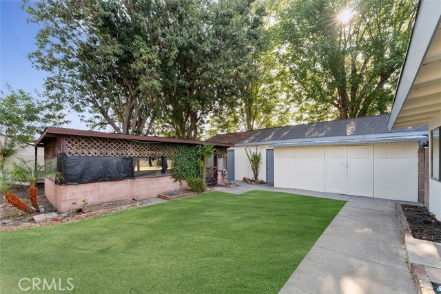 11749 Clarkman Street, Santa Fe Springs CA: https://media.crmls.org/medias/60d12cef-3ec6-4b2c-9bca-68e14374621b.jpg