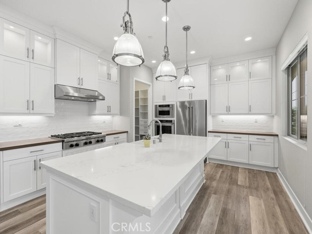 Detail Gallery Image 6 of 75 For 10866 Rojo Ct, Cypress,  CA 90720 - 3 Beds | 3/1 Baths