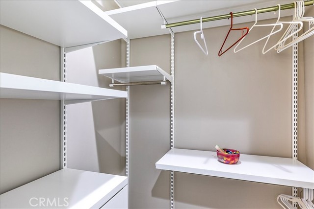 Detail Gallery Image 34 of 74 For 38000 via Vista Grande, Murrieta,  CA 92562 - 5 Beds | 5/2 Baths