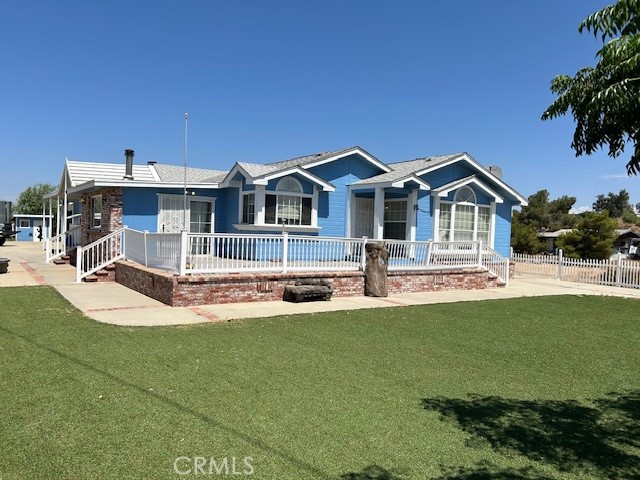 Detail Gallery Image 1 of 36 For 36295 Melody Ln, Hemet,  CA 92544 - 3 Beds | 2 Baths