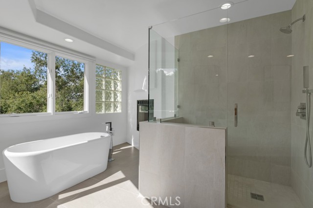 Detail Gallery Image 25 of 57 For 31646 Foxfield Dr, Westlake Village,  CA 91361 - 5 Beds | 6 Baths